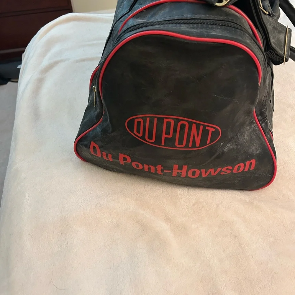 VINTAGE 1989 Du Pont Company Black and Red Duffel Bag